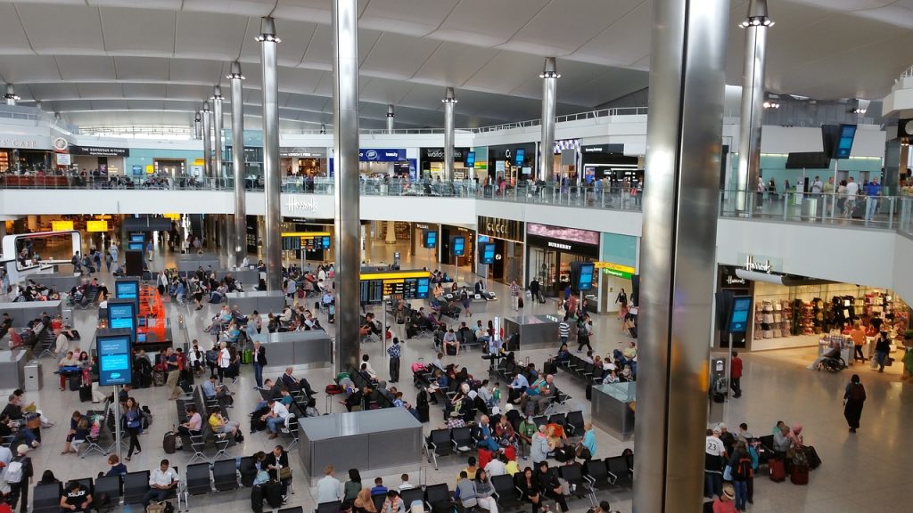 Heathrow Airport urges UK government to reconsider VAT-free shopping