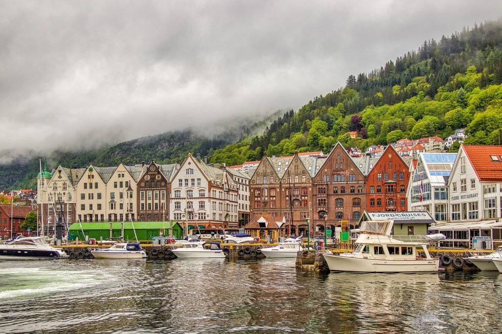 Jet2.com and Jet2CityBreaks introduce new Norway and Fjords programme