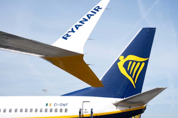 Ryanair Announces Winter Route Expansion from Birmingham and Manchester