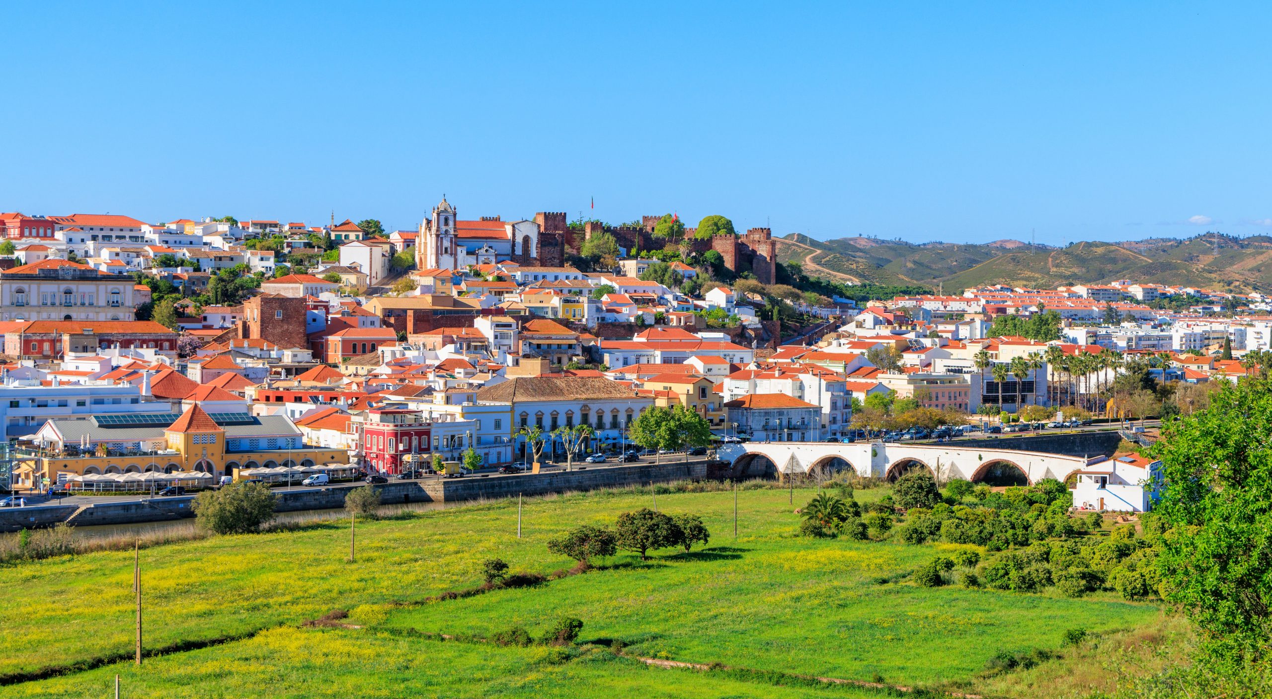 Discover the Most Affordable Spot in Portugal This Winter