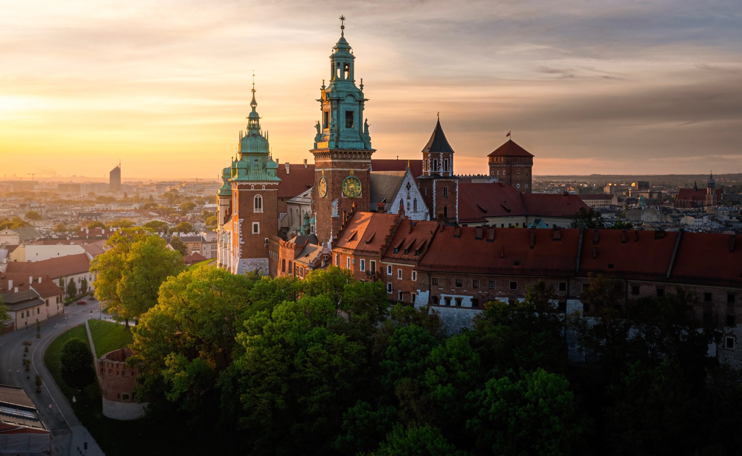 Top Budget-Friendly Winter City Breaks: Frankfurt and Krakow are Top of the List