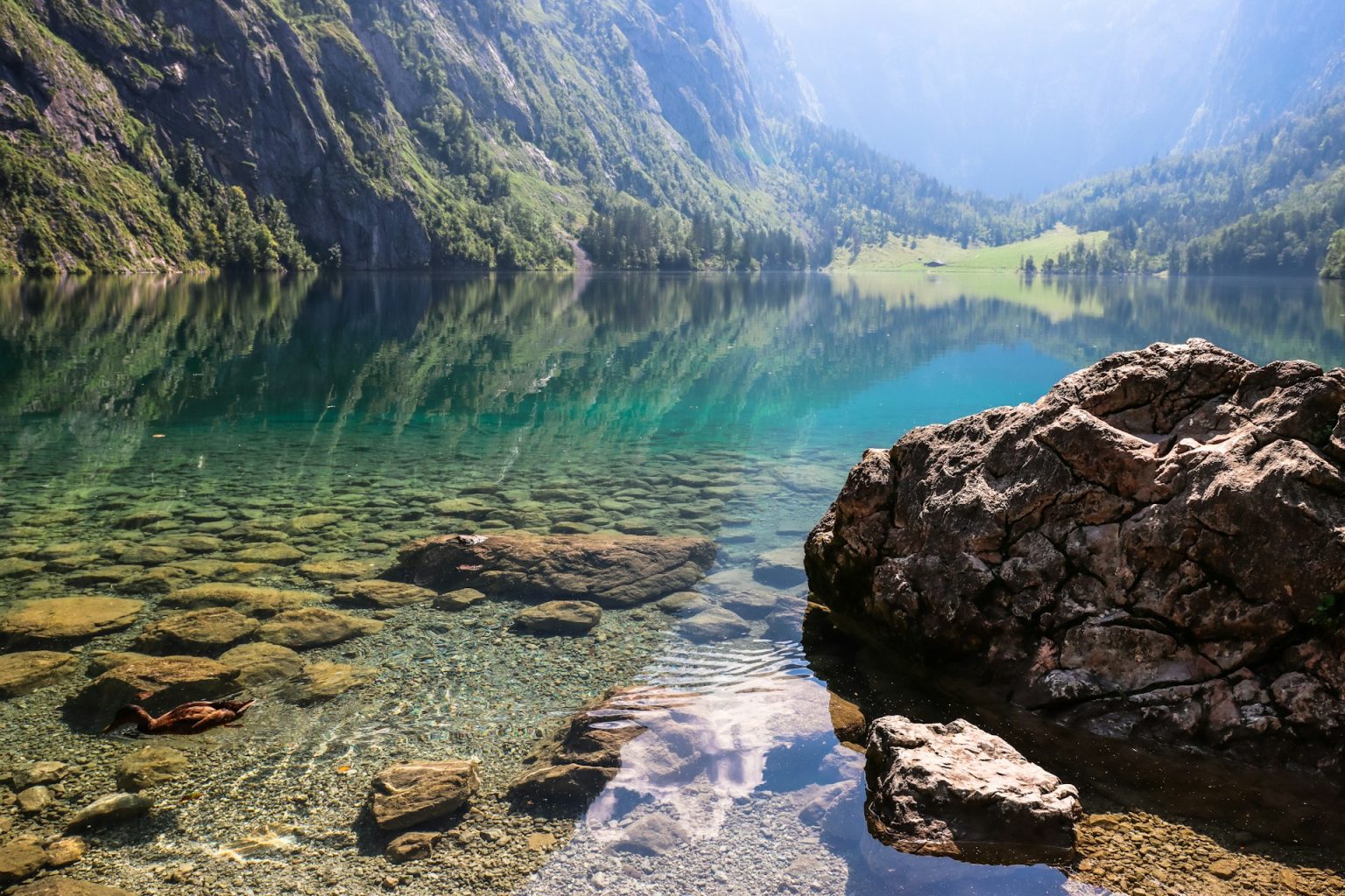 lake holiday benefits