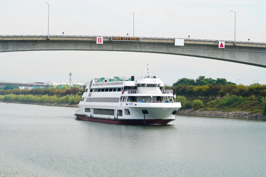 European River Cruise Cancellations Mount as Rhine and Danube Levels Drop European river cruise cancellations