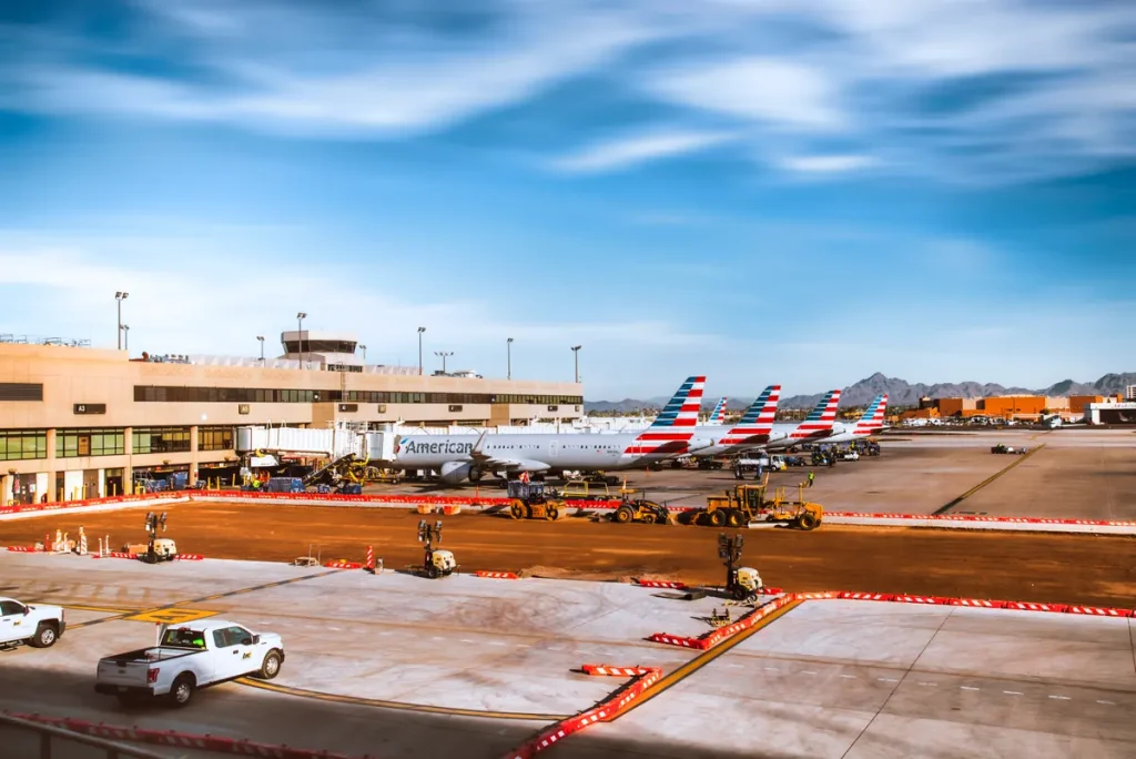 Thunderstorms Trigger FAA Ground Stop and Denver International Airport Disruptions Across 500+ Flights Denver International Airport disruptions