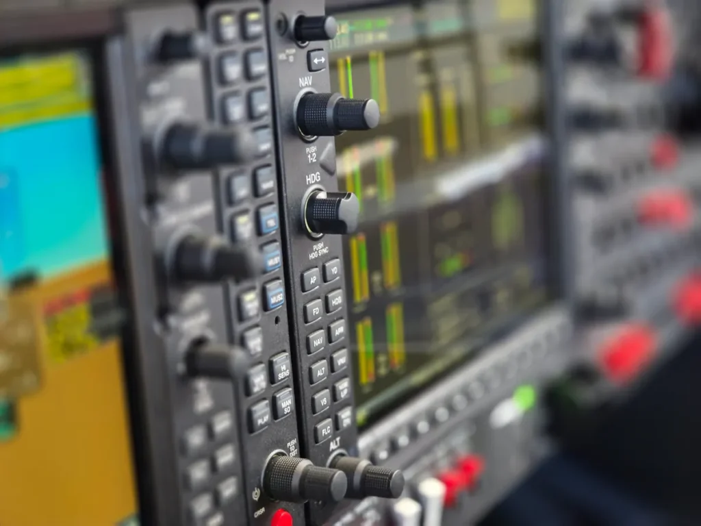 United Airlines Pilot Intercom Incident Sparks Crew Communication Debate United Airlines pilot intercom incident